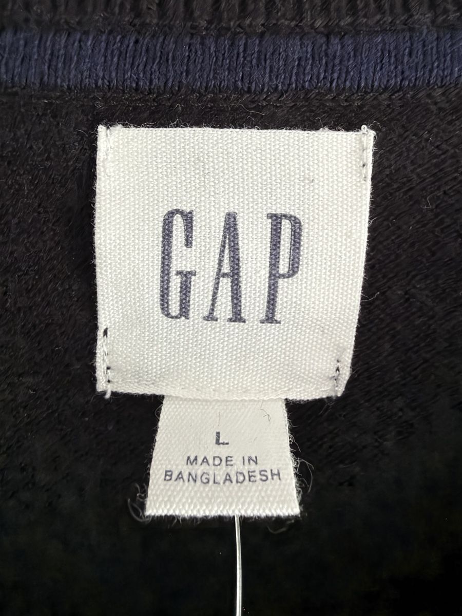 Gap Maglioni & Felpe: GAP Herrenpullover aus 100% Baumwolle in schwarz – Usato da Grenchen venduto da servet.t 2