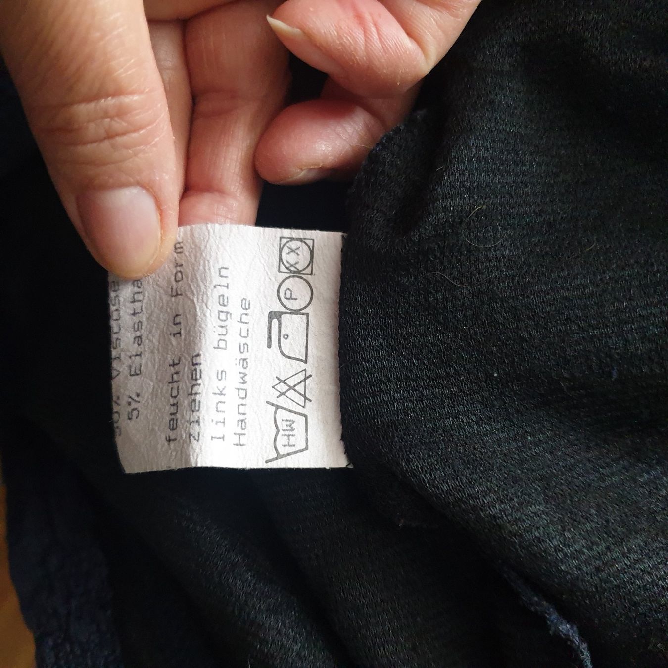 Maglioni & Felpe: IZU Schweiz schlnes Shirt EHG – Usato da Frenkendorf venduto da Chrigeli01 4