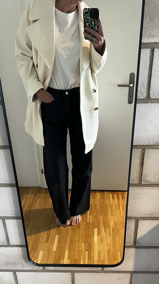 Tommy Hilfiger Cappotti: Tommy Hilfiger Jacke in beige Gr S – Usato da Biel/Bienne venduto da Jobu03 1