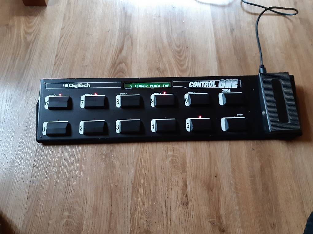 Musikinstrumente: Digitech SGS 2112 Upgraded – Gebraucht aus Grabs von 2bias 3