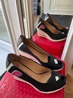 Fornarina Keilschuhe Peeptoes Gr. 37 schwarz/weiss