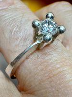 Solitär-Ring in Silber – Unikat aus der Herzschmiede