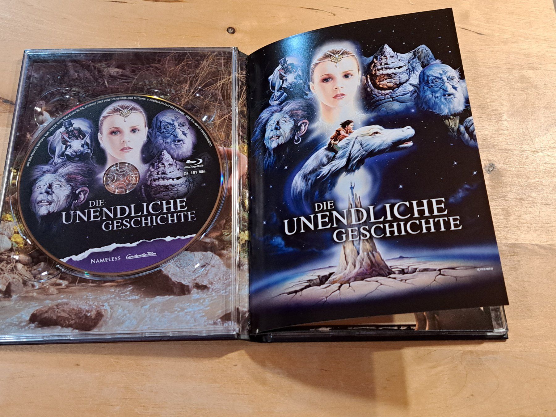 Tutti i DVDs: Die unendliche Geschichte, Mediabook mit Blu-ray und DVD – Nuovo (secondo la descrizione) da Unterseen venduto da Kanica 5