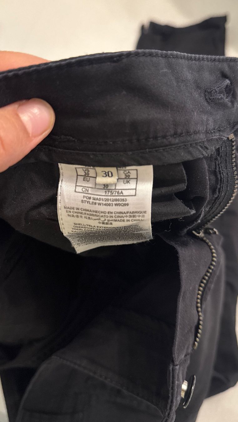 Guess Hosen: Guess hose – Gebraucht aus Bachenbülach von mel_di 5
