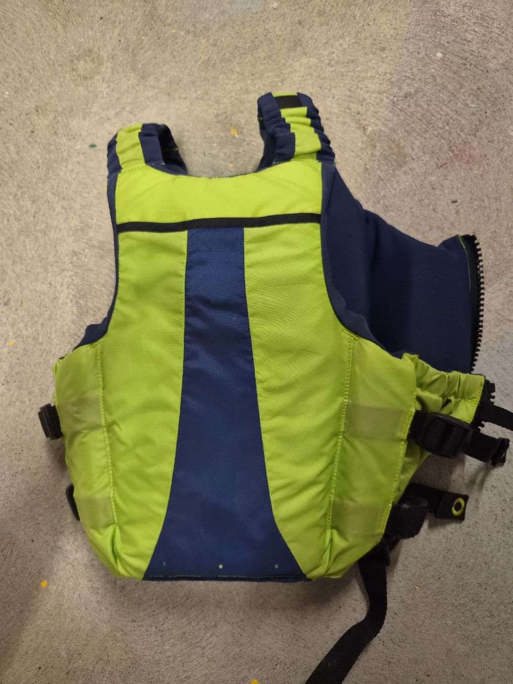 Gilets de sauvetage: Schwimmweste ION XXS  – D'occasion à Frauenfeld par sts123 1