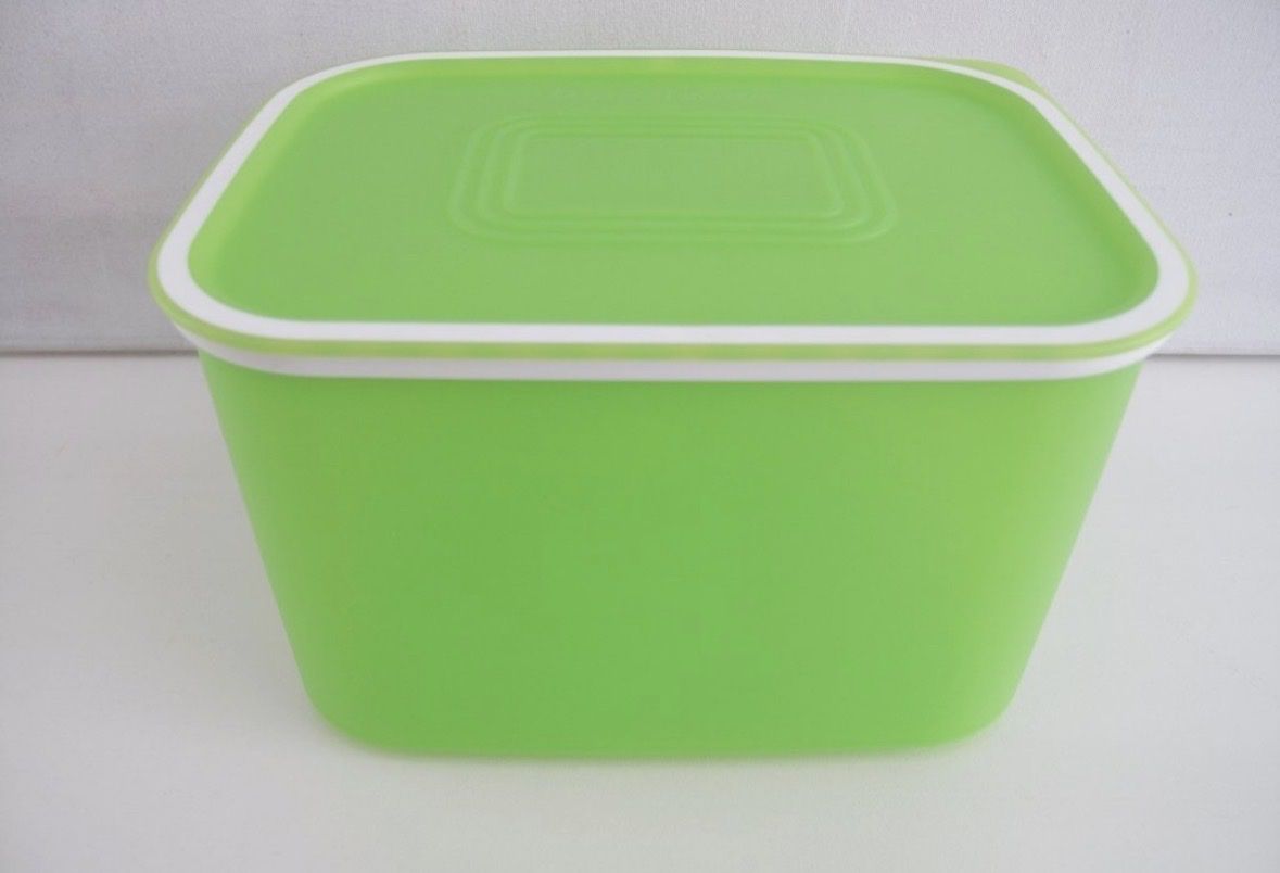 Tupperware Contenitori & Simili: Tupperware Click Modular Wasabi 1.3L, NEUF – Nuovo e nell'imballaggio originale da Delémont venduto da Ma_LoU.01
