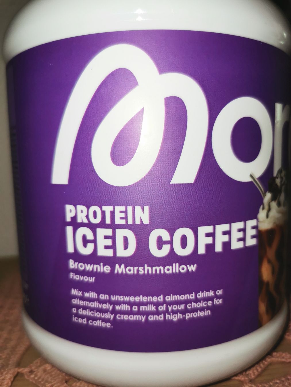 More Nutrition Lebensmittel & Spezialitäten: More Nutrition Brownie Marshmallow  – Gebraucht aus Wiedlisbach von Tommila