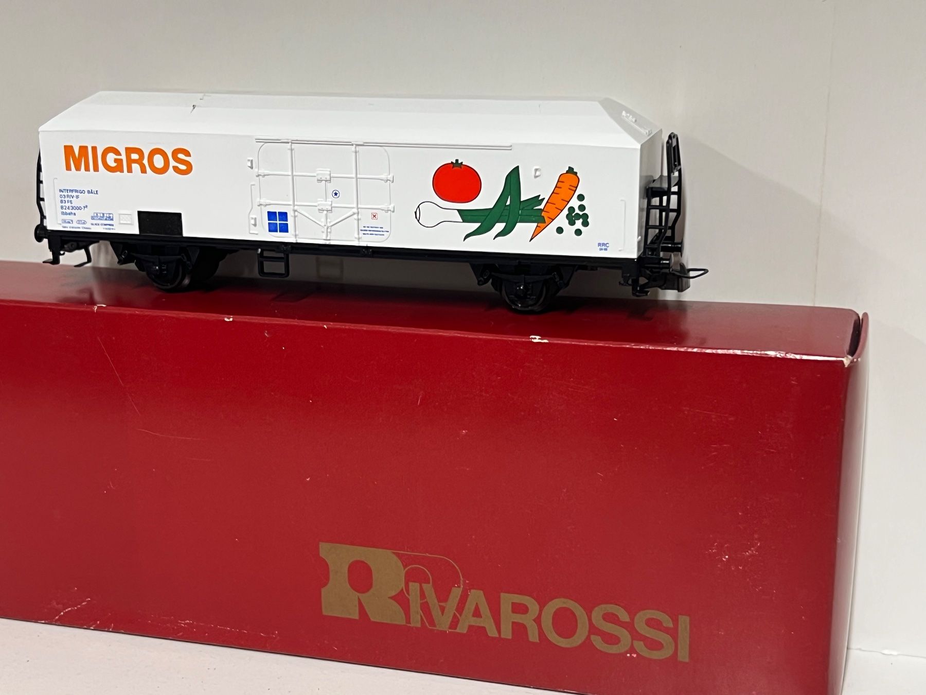Rivarossi Modellini di ferrovie: Rivarossi 2403 Migros H0 DC – Nuovo (secondo la descrizione) da Geroldswil venduto da TopTrain54