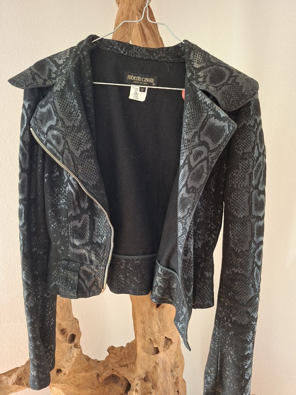 Giacche: veste perfecto roberto cavalli  34/36 – Usato da Chardonne venduto da hel_h5k2