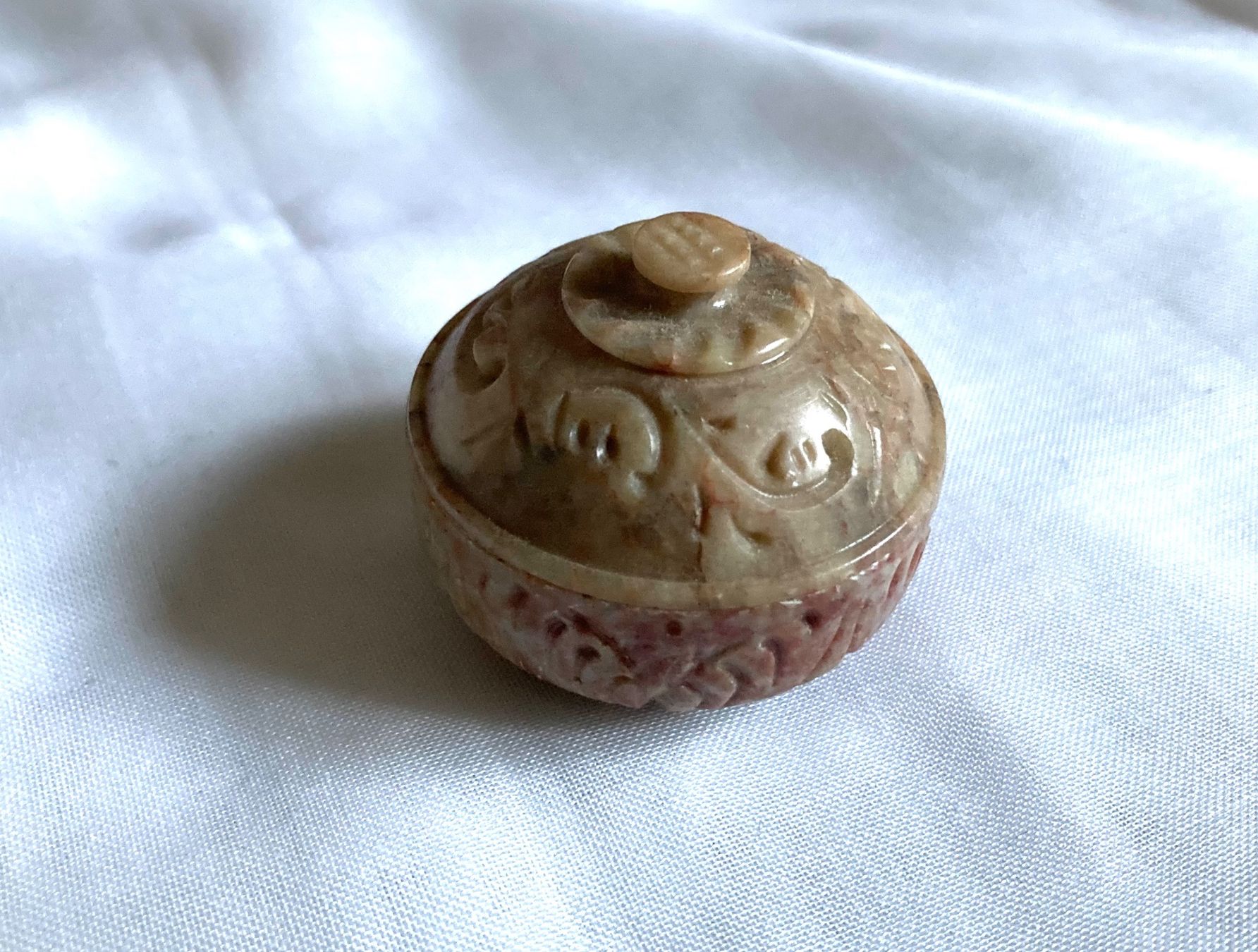 Tutte le decorazioni: Schmuckdose aus Stein – Nuovo (secondo la descrizione) da Zürich venduto da Gustavo_Bianco 1