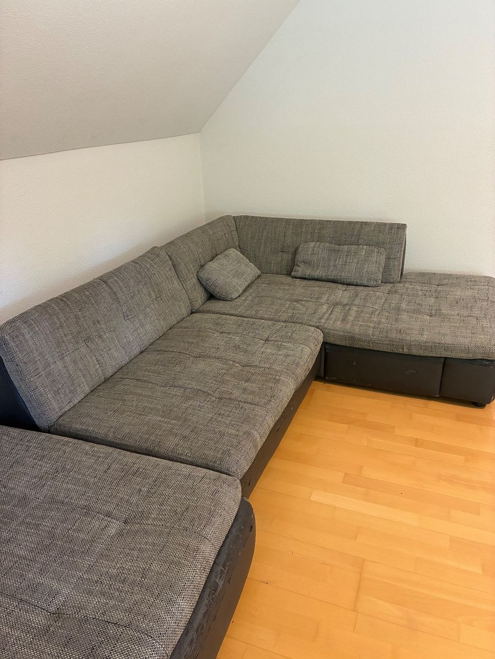 Sofas: Ecksofa Schlafsofa Couch grau L-Form gebraucht – D'occasion à Zürich par Ari_DP 1
