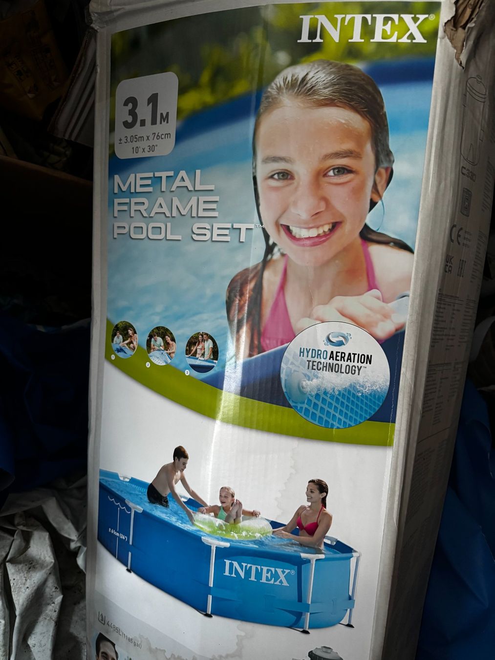 Intex Piscine: Piscine gonflable 3.1m Intex – Usato da Genthod venduto da shao2016