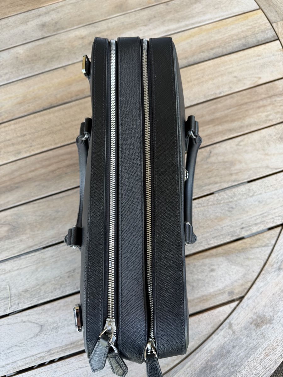 Montblanc Koffer & Taschen: Grosse Montblanc Aktentasche – Gebraucht aus Frasnacht von EliaBruno 5