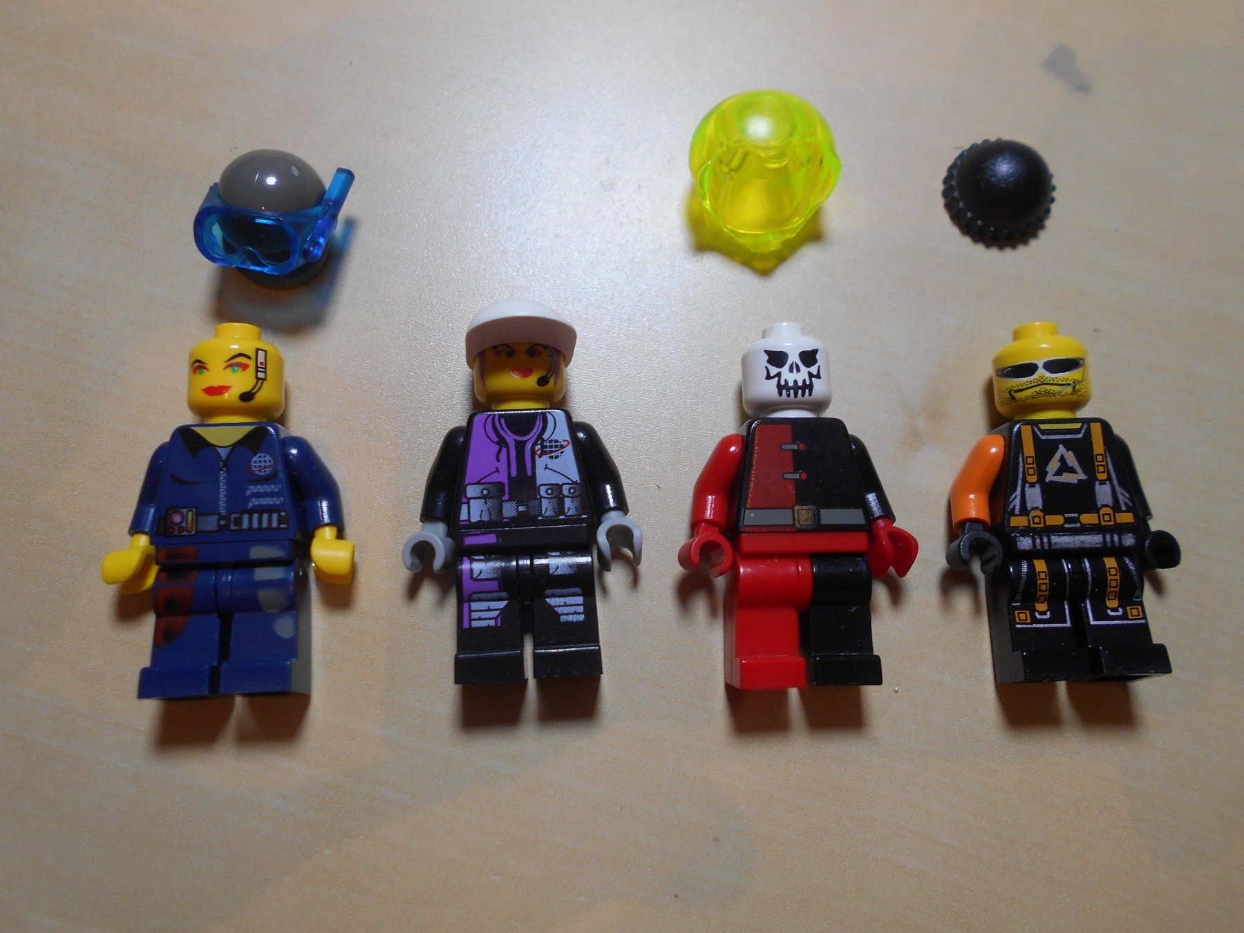 Lego Giocattoli: Lego Figuren Alpha Team (Set 117) – Usato da Niederuzwil venduto da hexli_66