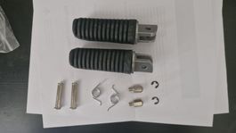 Yamaha Fussraster FZ8 und weitere