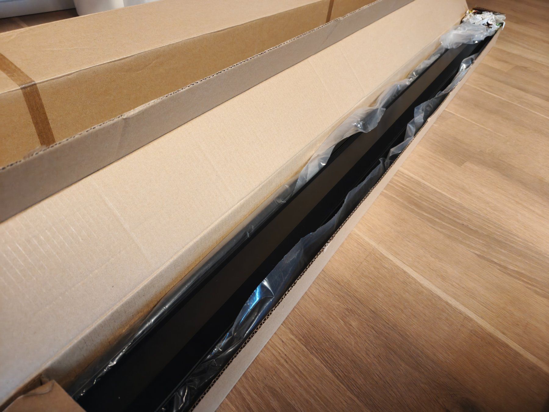Schermi: Beamer Leinwand Celexon CLR UST 120'' Hochkontrast – Usato da St. Gallen venduto da Moeoe 3