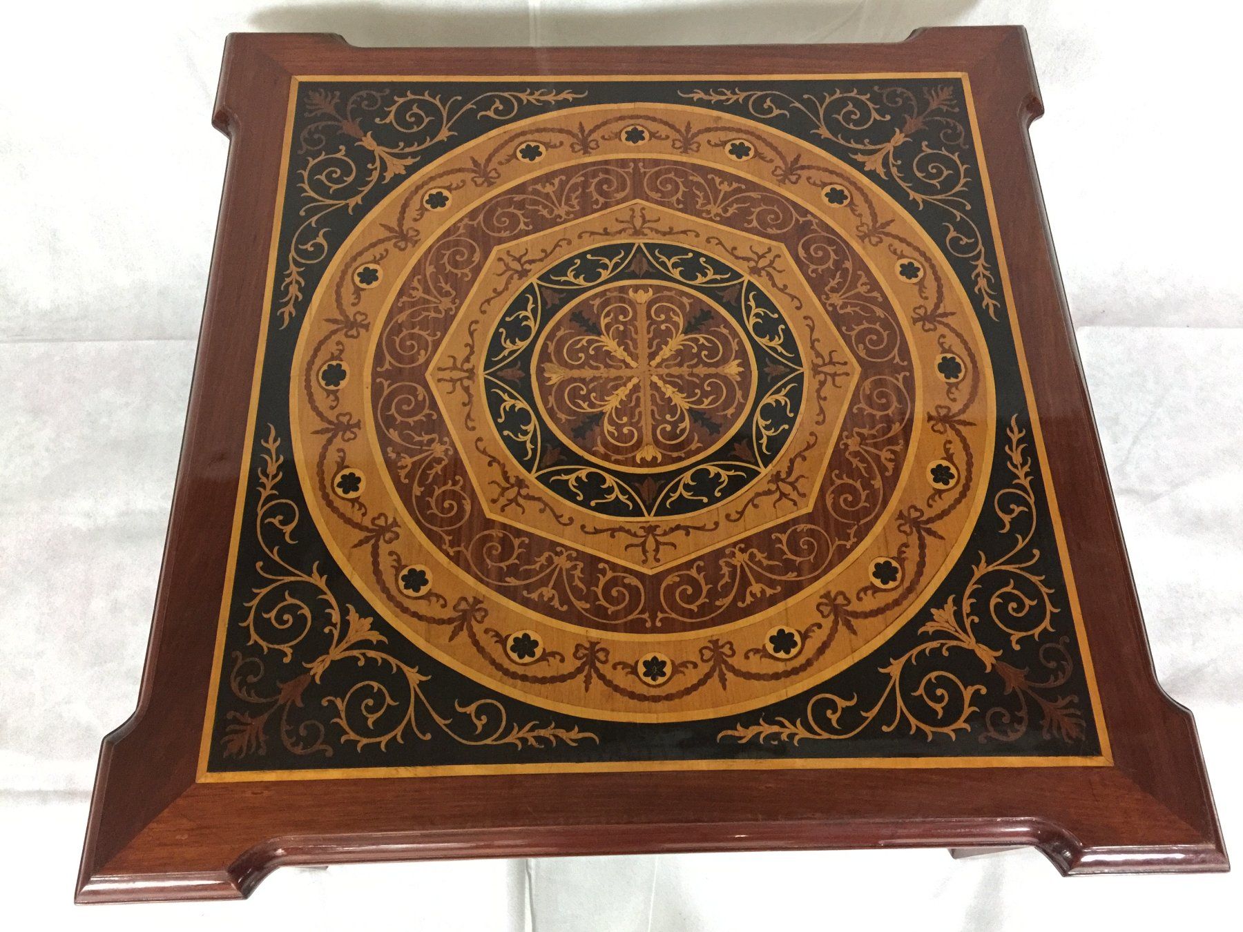 Tavoli: Table de salon de style Louis XV. – Usato da geneve venduto da louisart 3