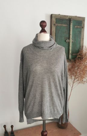 Hochwertiger Pullover von Nenette Milano Gr.42/44