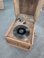 Vintage Grammophon – His Master’s Voice (HMV) 