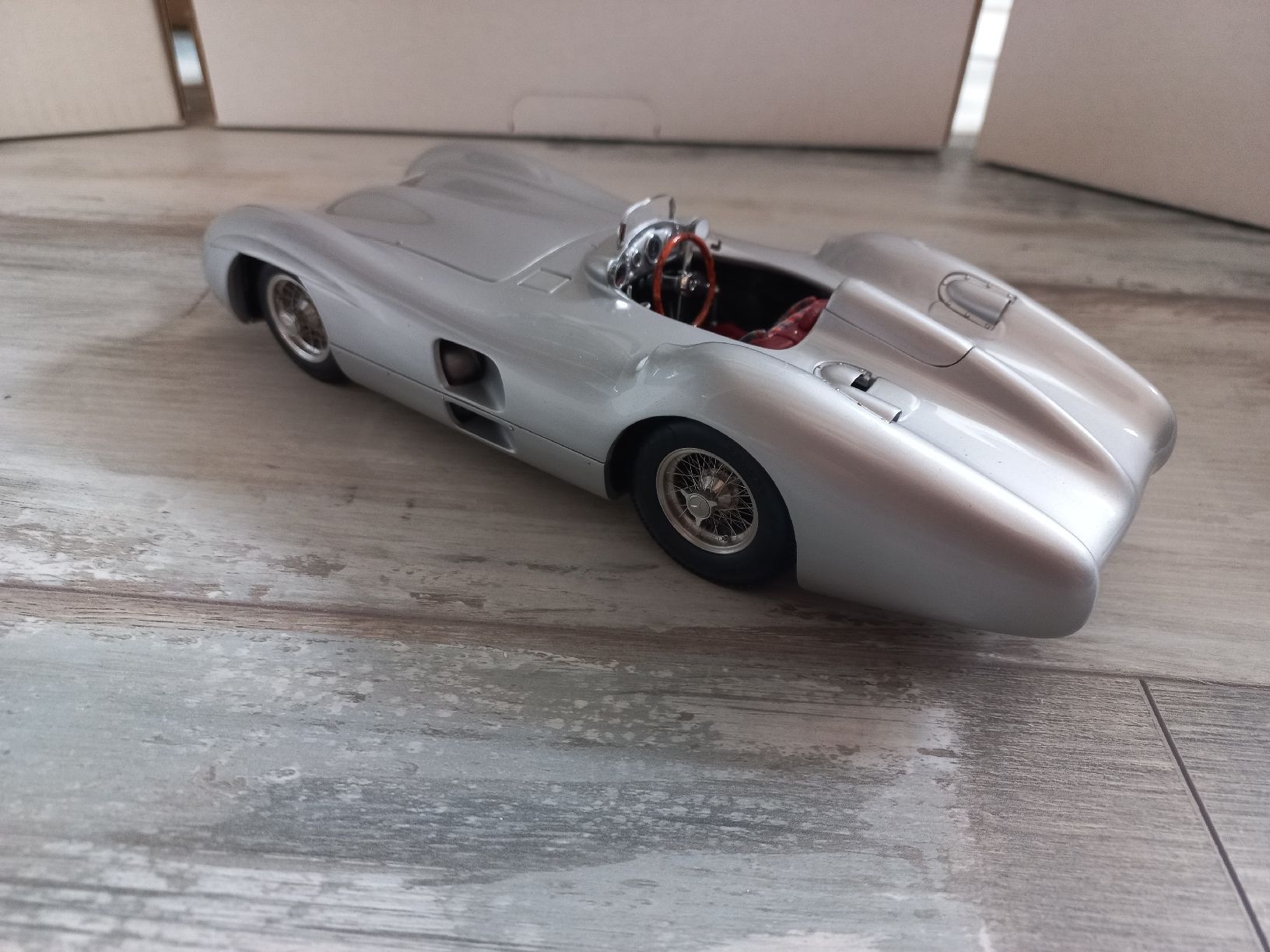 CMC Modellini d'auto: Mercedes W196R 1/18 CMC – Usato da Attalens venduto da remy_s00 3