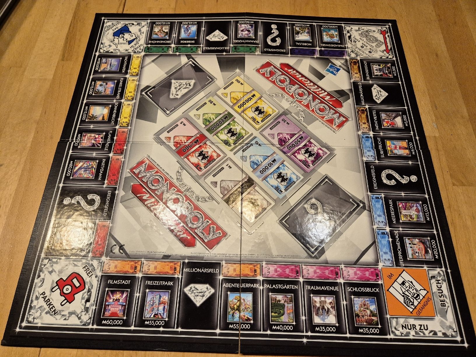 Hasbro Giochi: Monopoly Millionär - Wer wird als erstes reich? – Usato da Ettiswil venduto da beekeper13 2