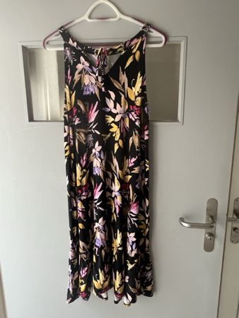 Sommerkleid Blumenmuster Grösse Lguter Zustand