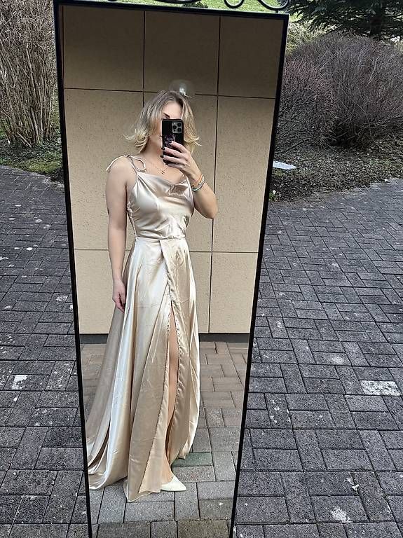 Vestiti: Leichtes festliches kleid – Nuovo e nell'imballaggio originale da Appenzell venduto da mir_rqn6 3