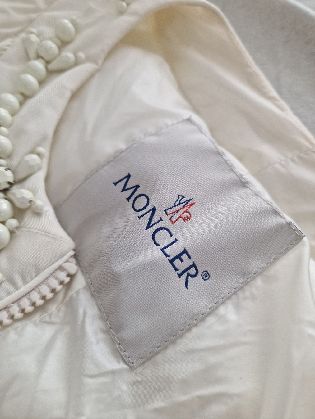 Moncler Vestes: Veste mi-saison Moncler – D'occasion à Yverdon-les-Bains par Ed9lude 3