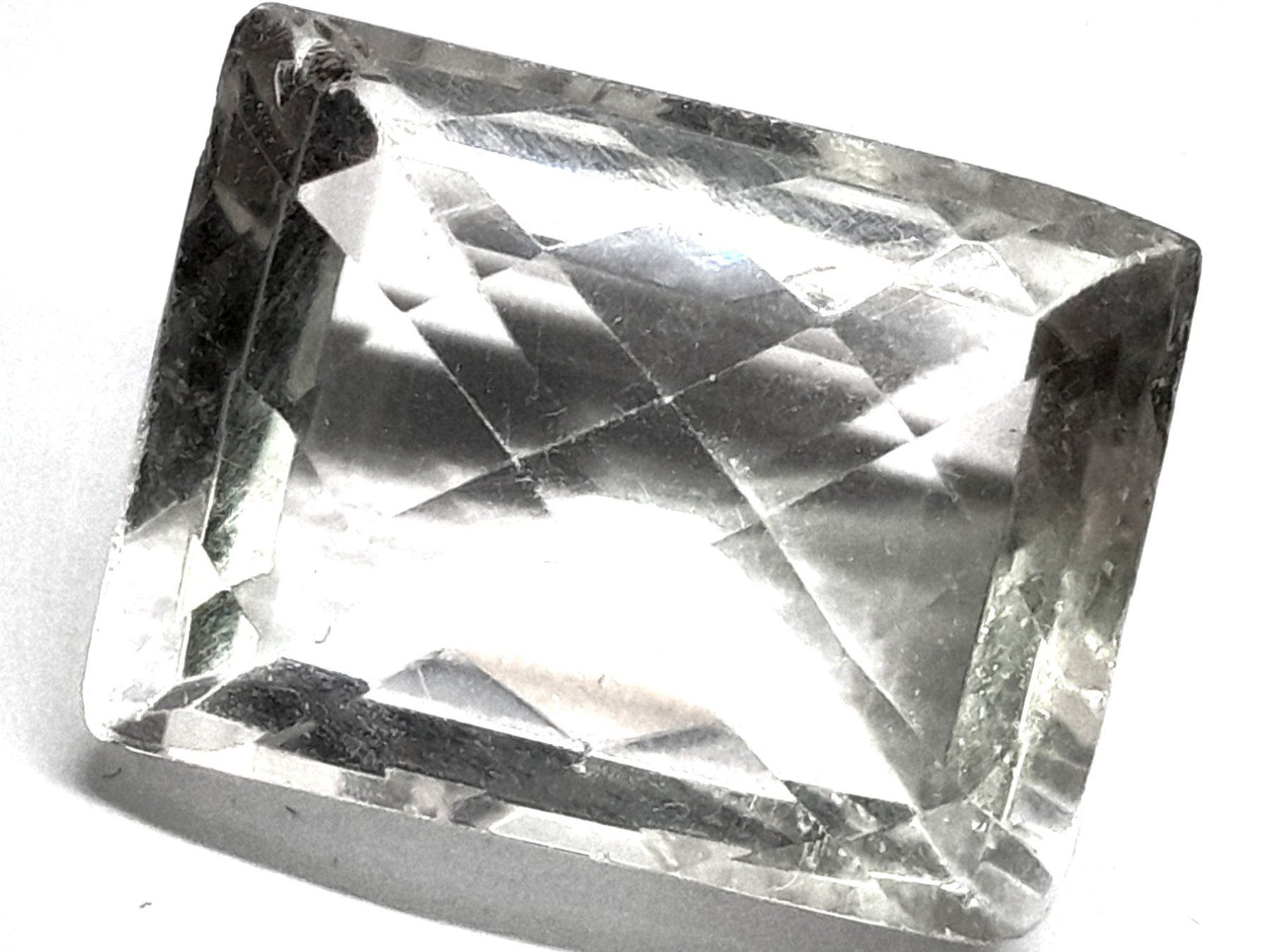 Pietre preziose: Quartz clair 48.38 ct 25x20mm - Valeur 190.- Fr – Nuovo (secondo la descrizione) da Grimisuat venduto da Valgem 2