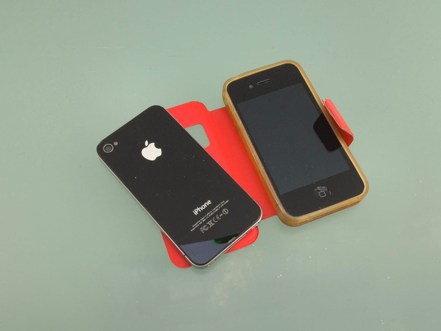 Apple Telefoni cellulari / Smartphones: 2x Apple IPhone 4 / 4s – Difettoso da Suberg venduto da Lovelyfashion 1