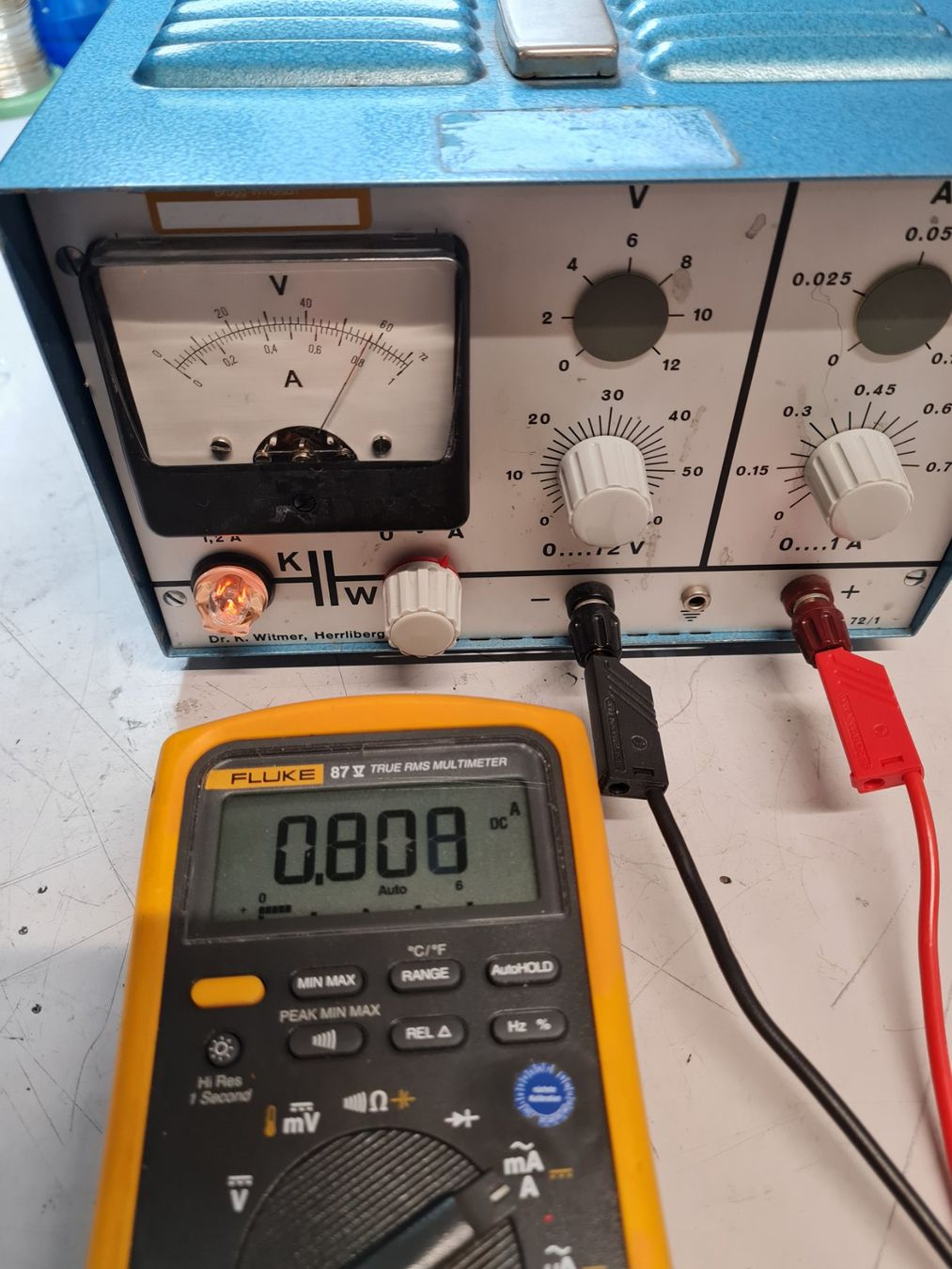Elettrotecnica: Labornetzgerät linear Dr. Wittmer 0-70/72V, 0-1A – Usato da Horw venduto da Arta20000 6
