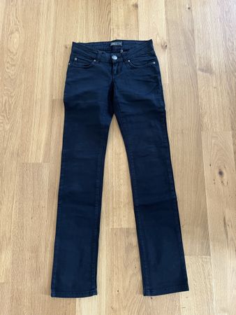 Damen Jeans Only schwarz W32 L32 XS neuwertig