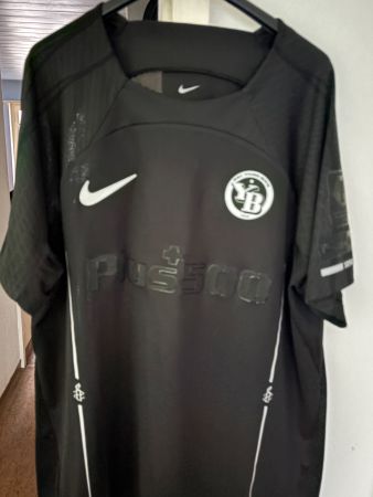 YB Lauper 30 Trikot Black Gr XL