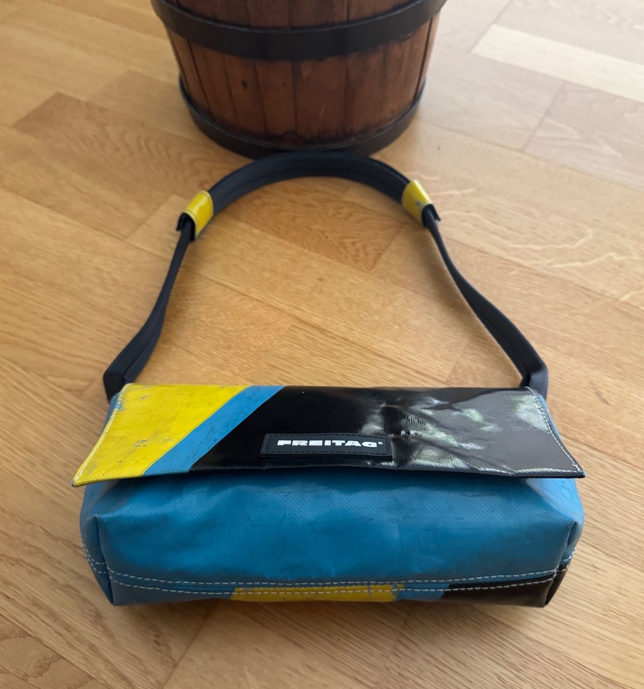 Freitag Sacs femmes: FREITAG-Tasche Modell LAURA – D'occasion à Bern par Mimmo00 3