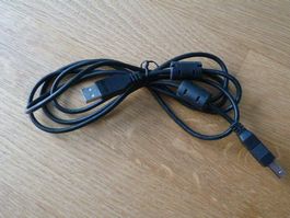 USB-Kabel mit Stecker-Typ A und B