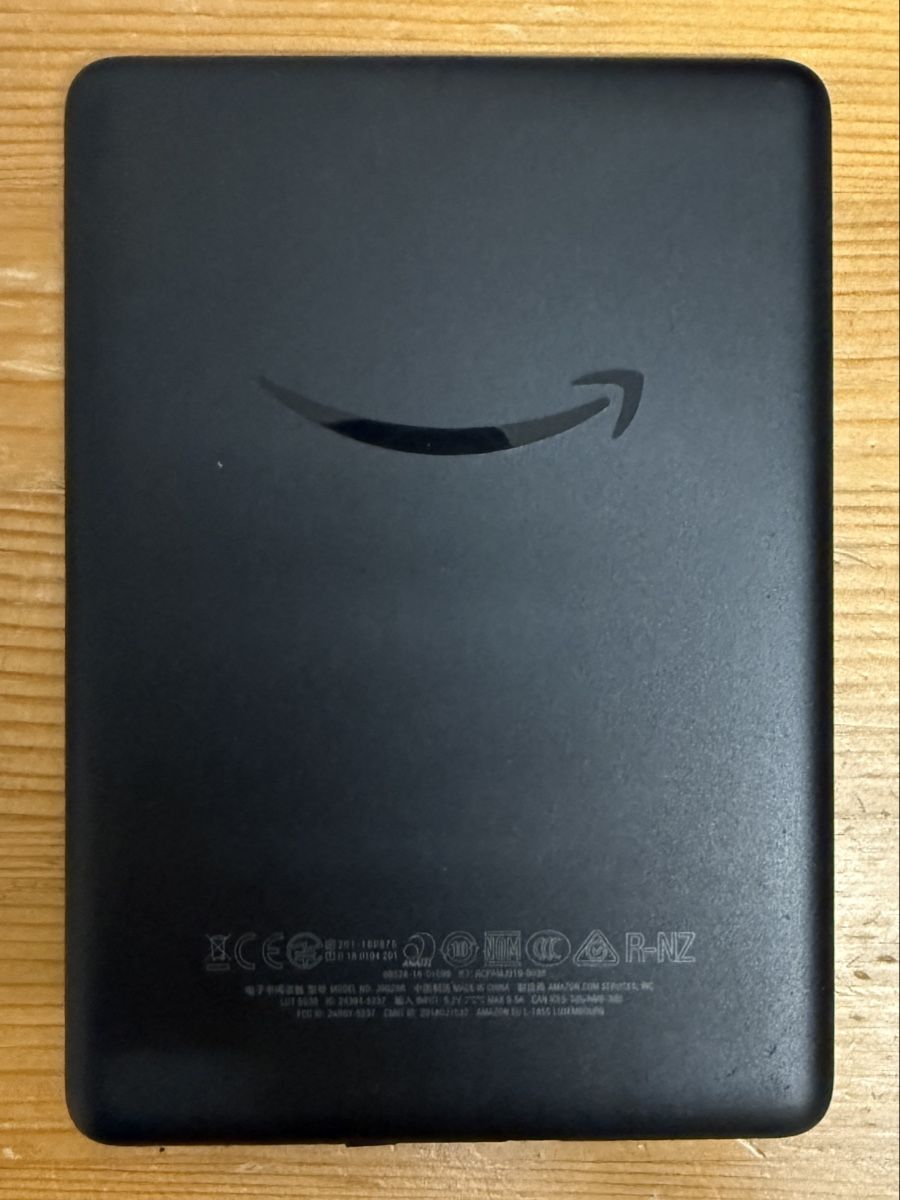 Amazon Tablet PC: E-Reader Amazon Kindle Paperwhite 10, schwarz, ohne Werbung – Gebraucht aus St.Gallen von Bachweid 1