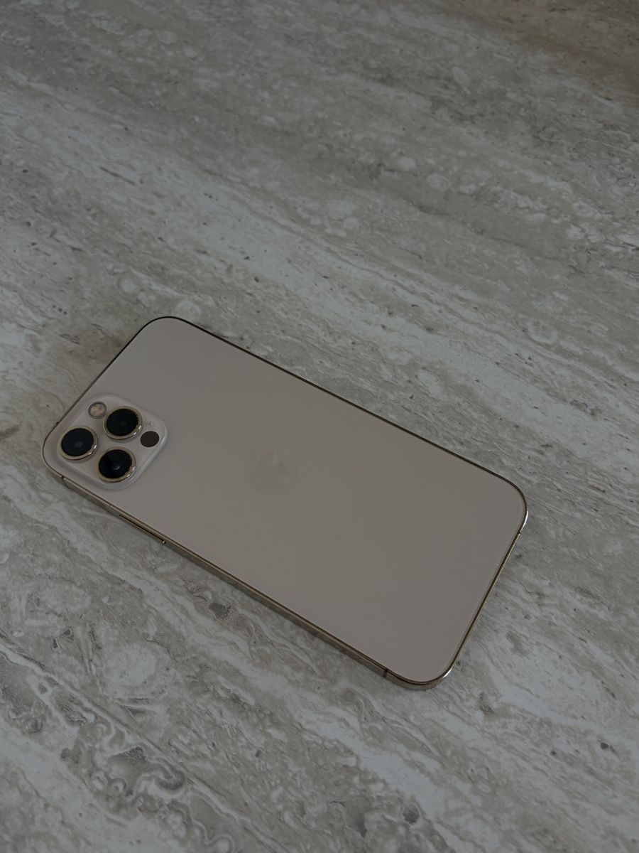 Apple Telefoni cellulari / Smartphones: IPhone 12 Pro / 256 GB – Usato da Romanshorn venduto da pea_77kf 2