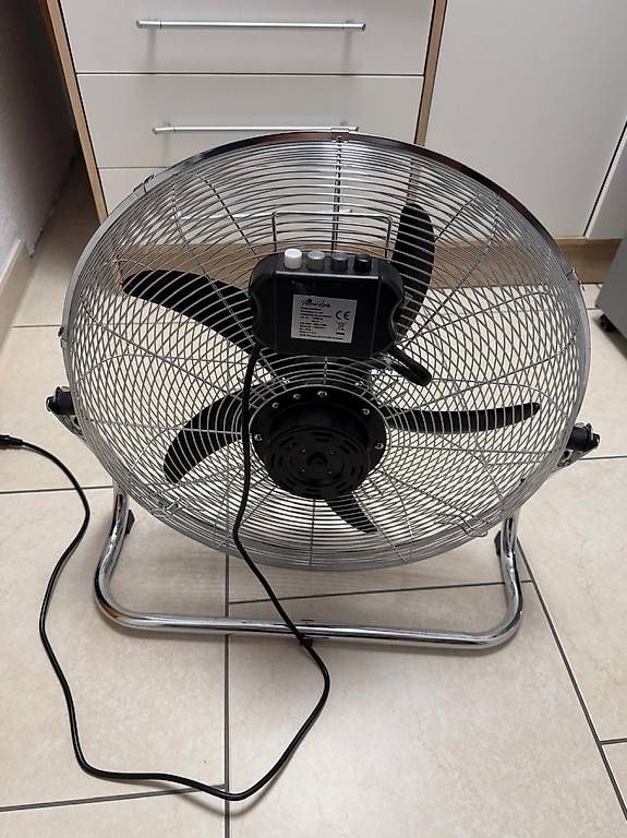 Ventilateurs: Bodenvebtilator – D'occasion à Lenzburg par bes_8zjy 1