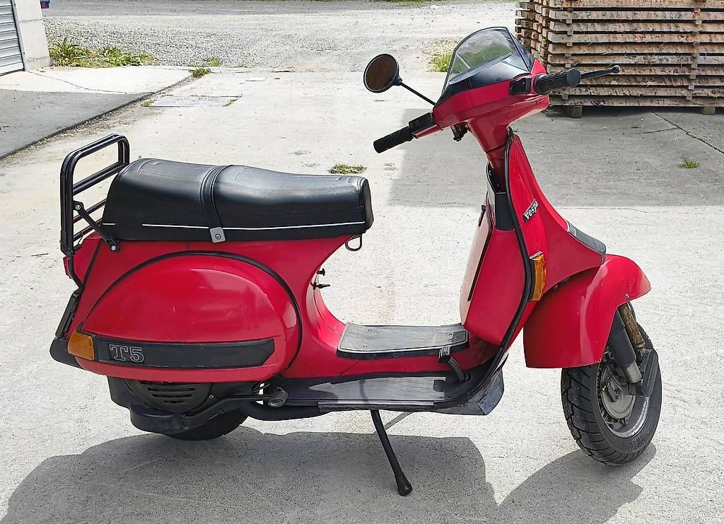 Scooters: Vespa T5 125 – D'occasion à Büren NW par salvatore.giacobbe