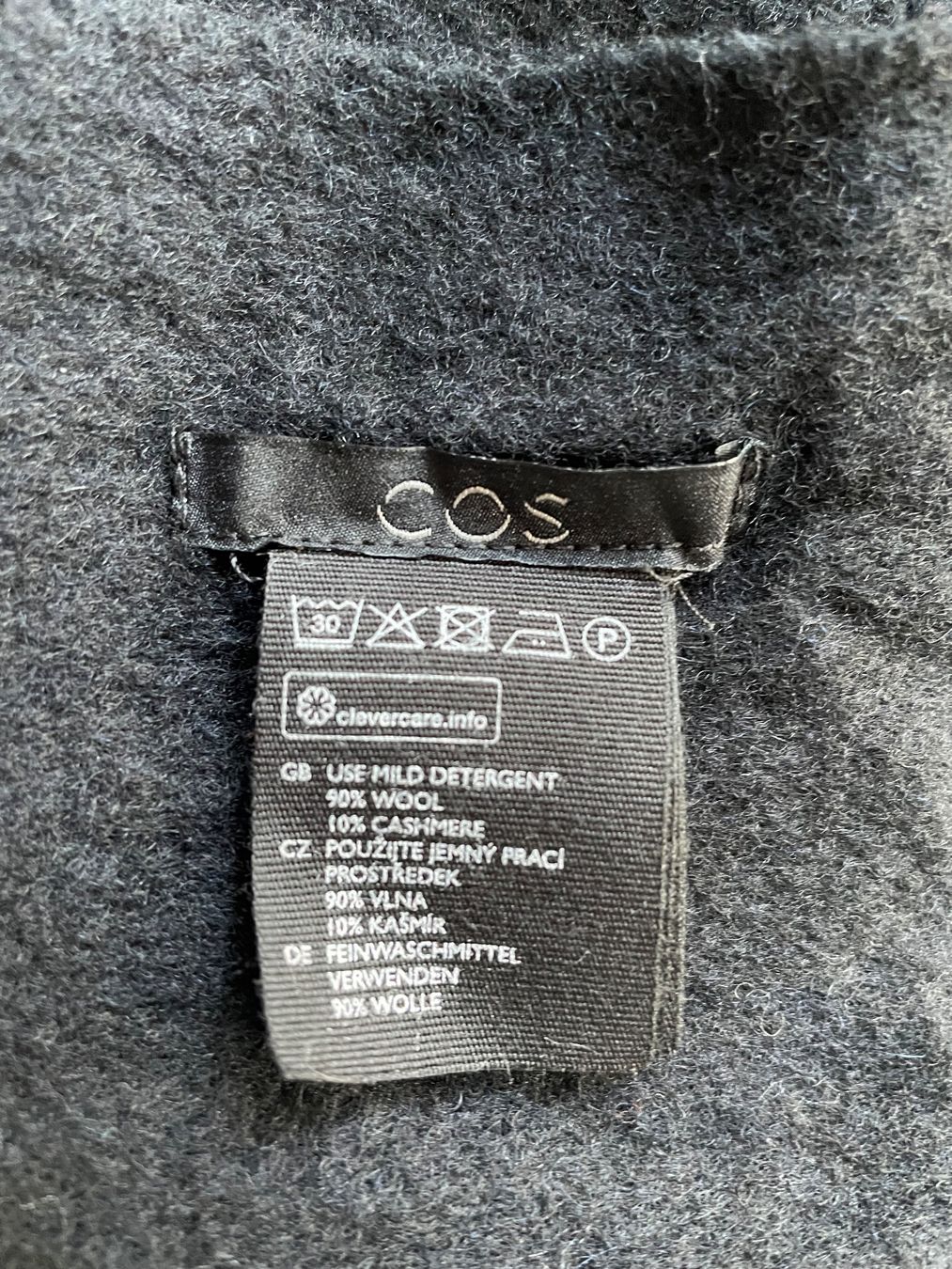 Cos Foulard & Sciarpe: Schal von COS – Nuovo (secondo la descrizione) da Bonstetten venduto da Pina15 1