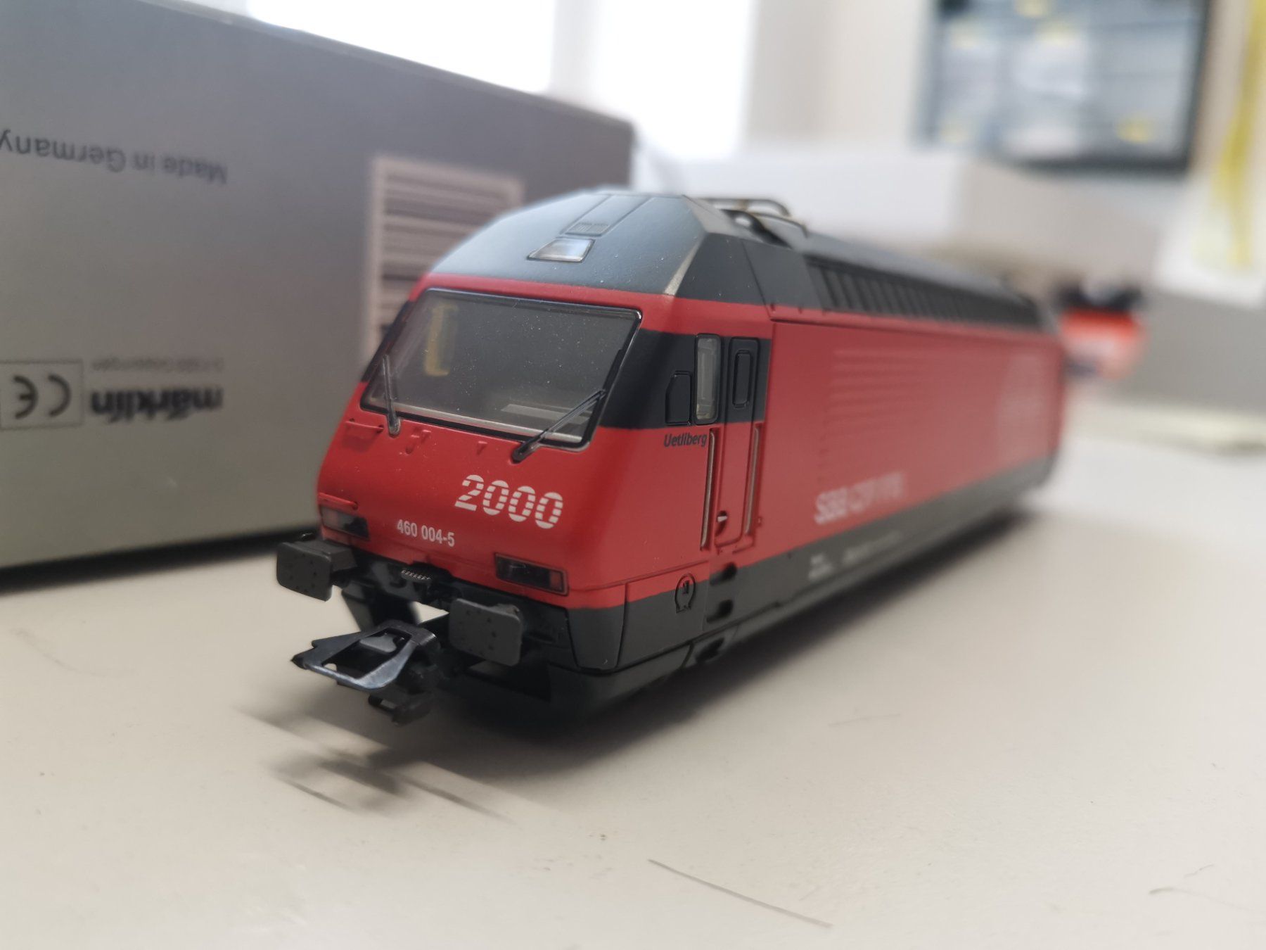 Märklin Modellini di ferrovie: Märklin - SBB Re 460 004 "Üetliberg" – Usato da St. Margrethen SG venduto da tribeli98