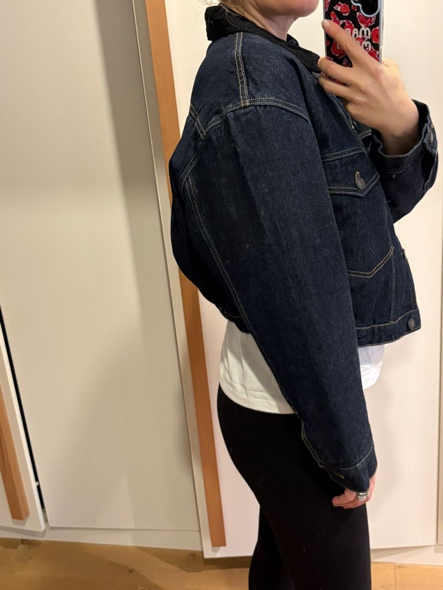 Mango Vestes: Mango jeans jacket – Neuf (Voir description) à Unterägeri par Tommtes 1