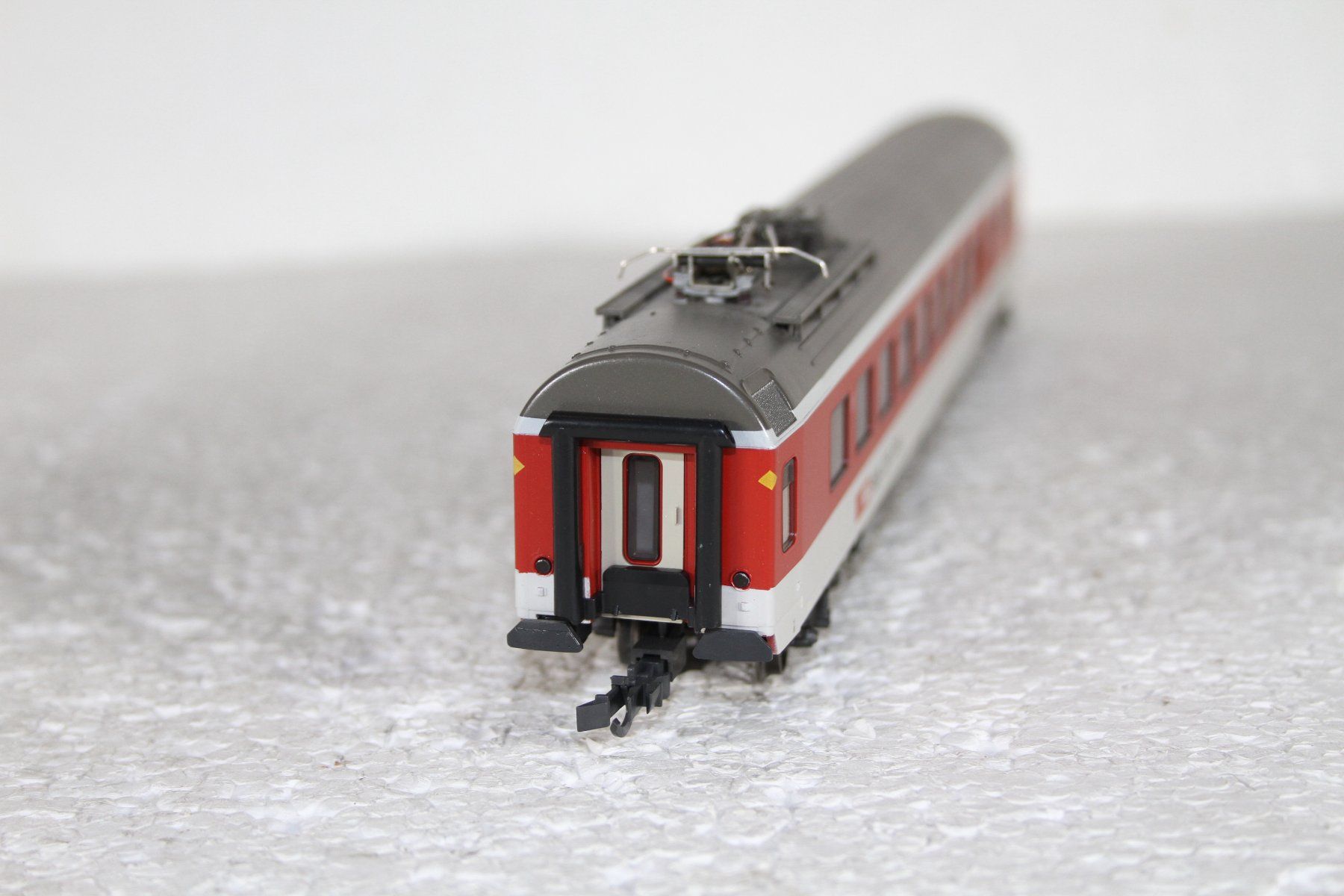 Trix Modellini di ferrovie: Trix 23390 SBB Restaurant Pendelzugfähig – Usato da Triesen venduto da gleis8 1