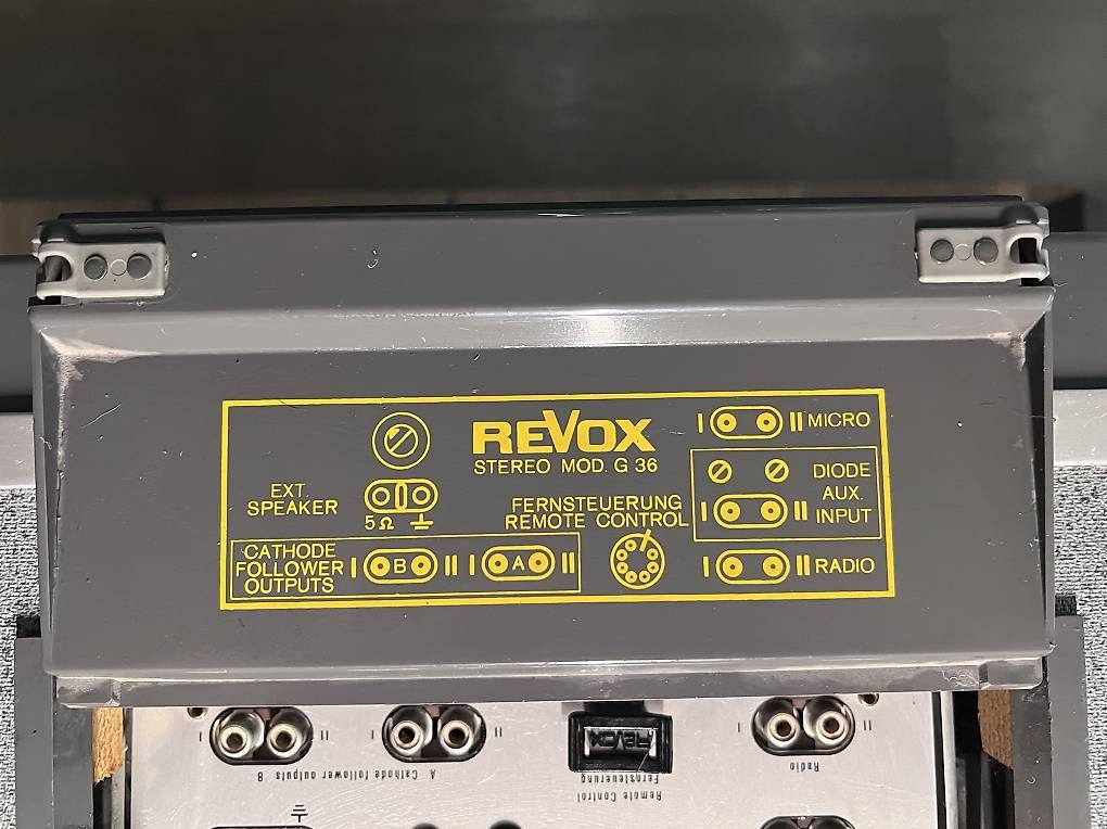 Apparecchi a nastro: Revox G36 Röhrentonbandgerät – Usato da Luzern venduto da kidboz 3