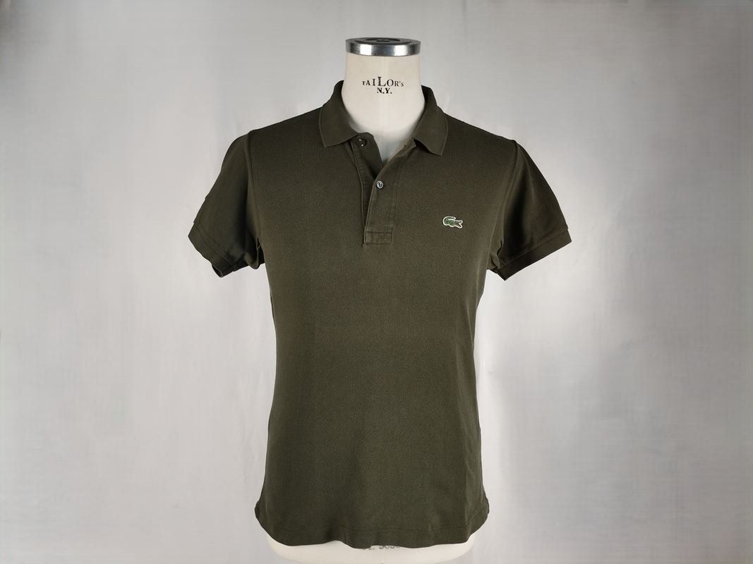 Lacoste Magliette Polo: LACOSTE Polo Hemd grün Gr. 2 – Usato da Schübelbach venduto da Restwert_Schubelbach