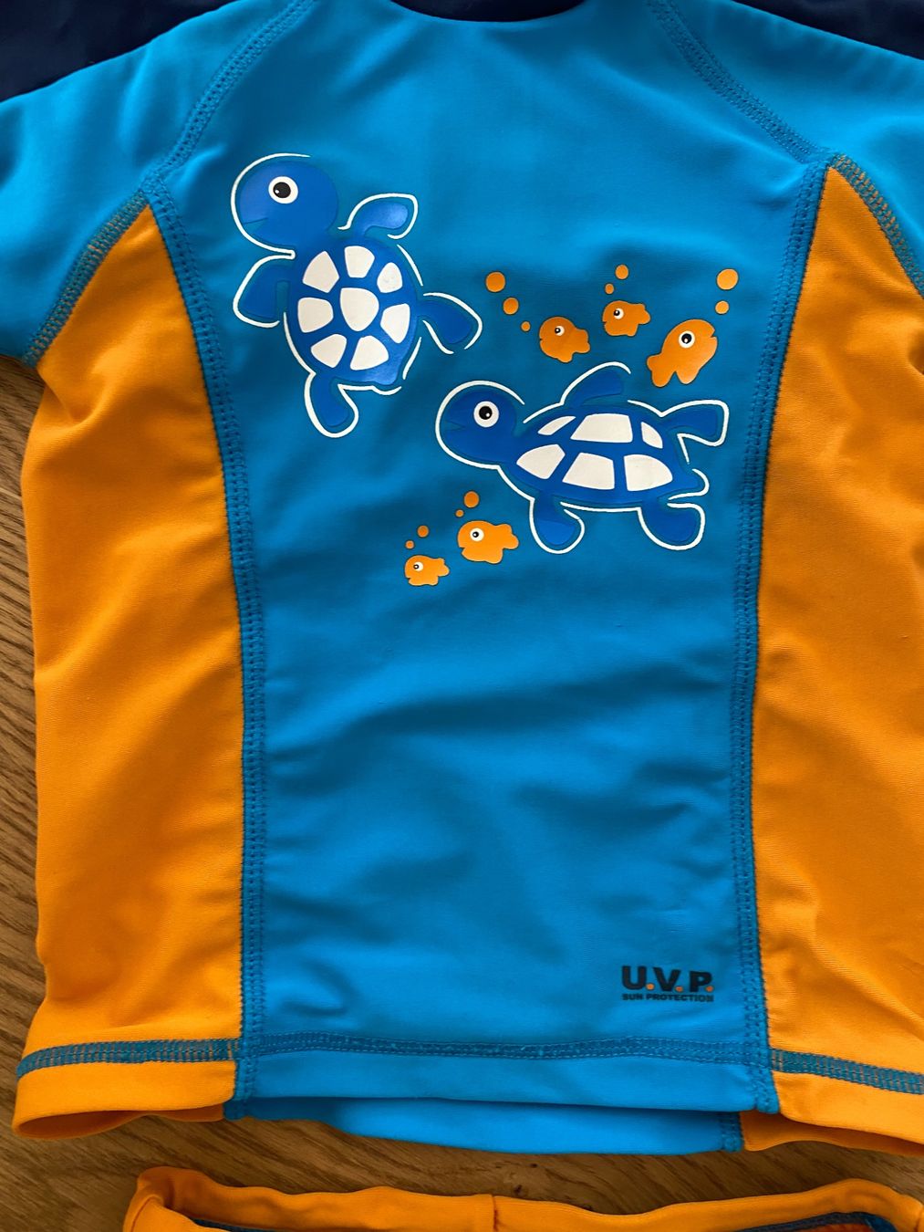 Costumi da bagno: UV Badeoutfit Babys Grösse 80 – Usato da Trachslau venduto da M_Schmid81 1