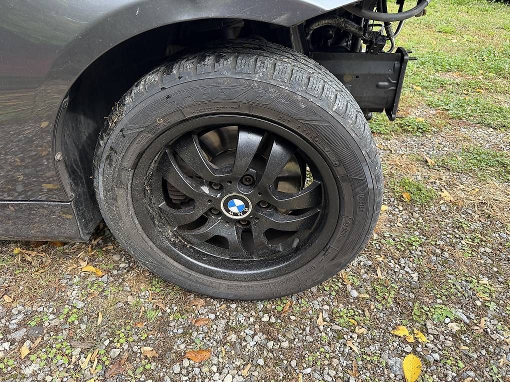 Pneus & Kompletträder: Winterräder Bmw 16Zoll – Gebraucht aus Muri AG von Aero96 3