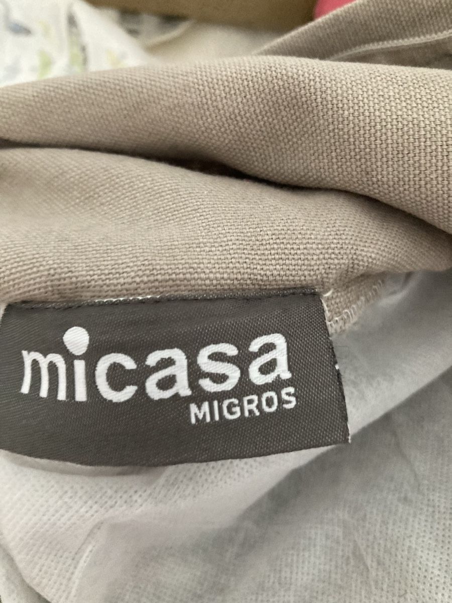 Micasa Cuscini: Micasa Kissenbezug, 40x40cm hellgrau – Usato da Schlieren venduto da cotopaxi06 2