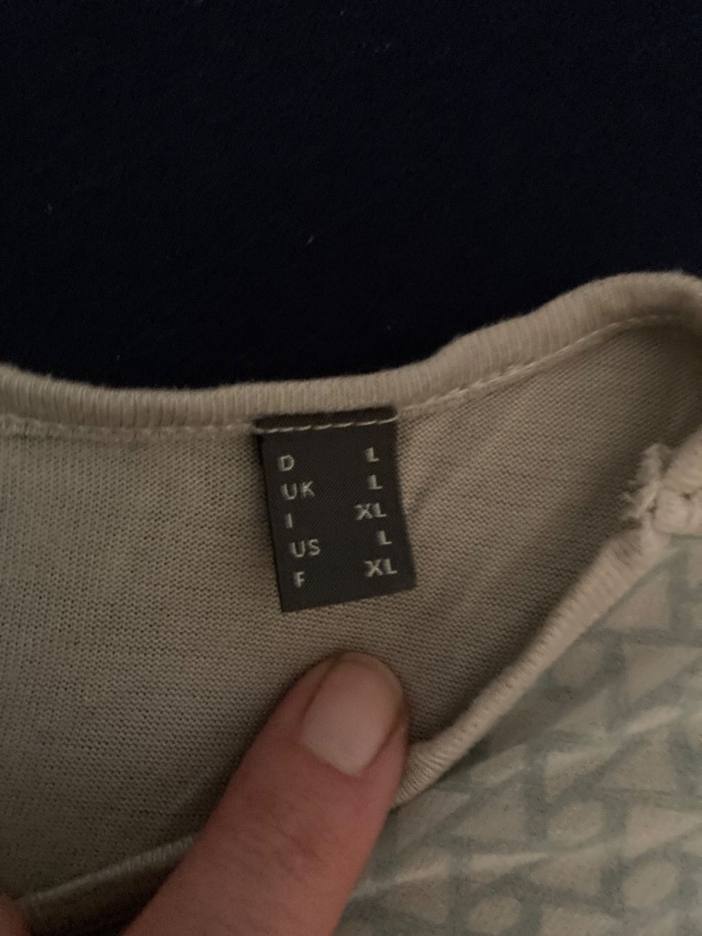 Esprit T-shirt: Esprit Sommer Shirt, Gr. L, Grau/Weiss – Usato da Gelterkinden venduto da froggy80 3