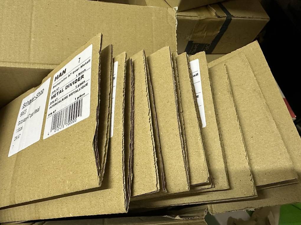 Fixations: 8Stk. neue HAN Stützplatte DIN A7 quer, braun – Neuf avec emballage d'origine à Necker par liq24 3